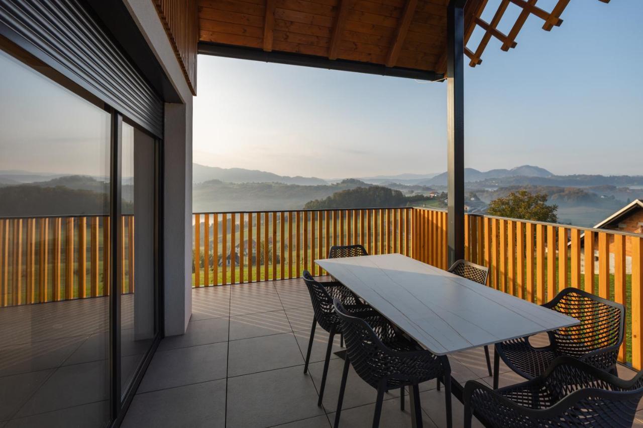 Villa Strtenica In The Vineyard Pristava pri Mestinju Экстерьер фото
